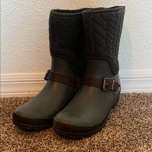 Sperry Black and Dark Brown Quilted Rain Boots